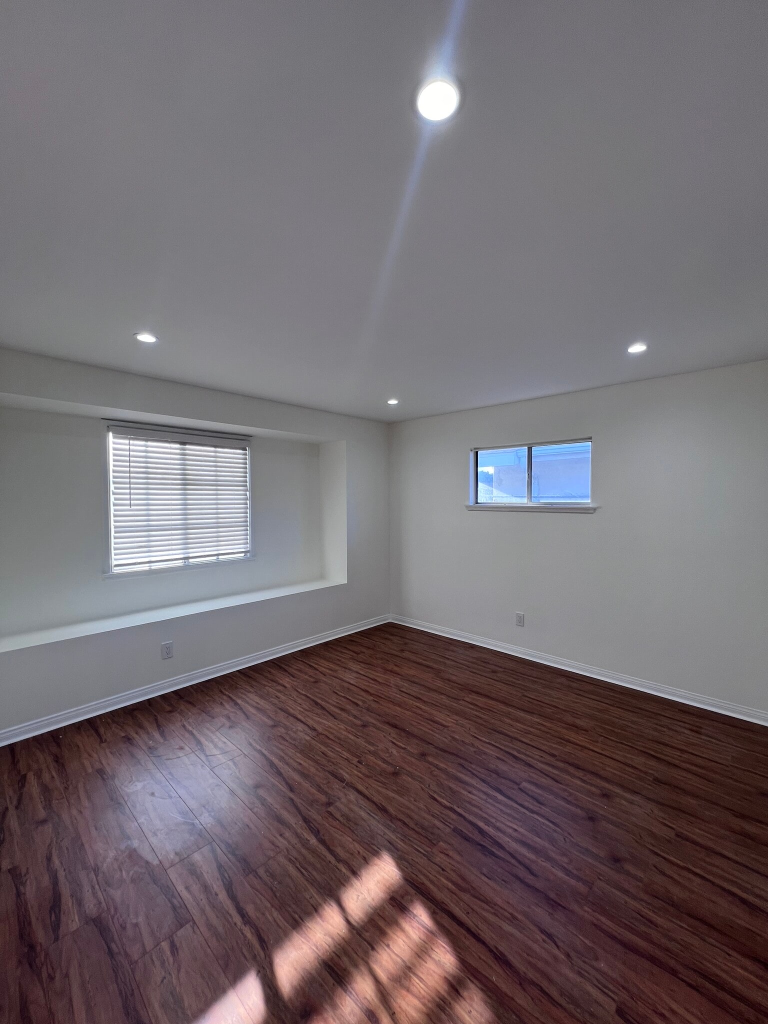 Building Photo - 1117 Clarion Dr
