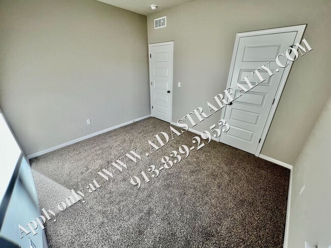 Building Photo - Brand NEW!! Spacious 4 Bed 2 Bath Home in Gardner-Coming Soon!!