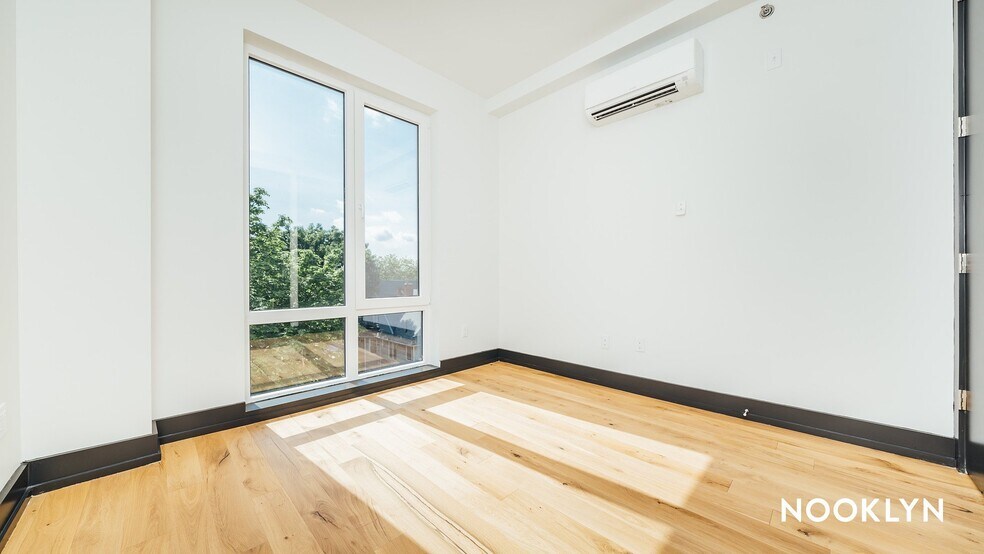 Building Photo - 1270 New York Ave