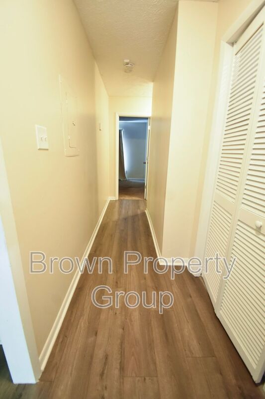 Building Photo - 518 Singletary Pl