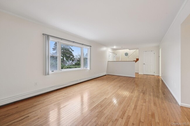 Building Photo - 335 5th St