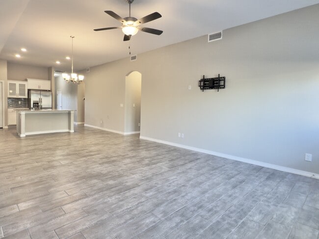 Building Photo - 13877 Paseo Perlas Dr