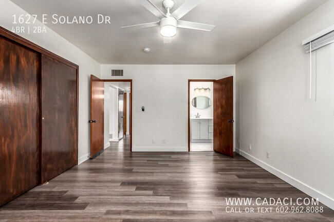 Building Photo - 1627 E Solano Dr
