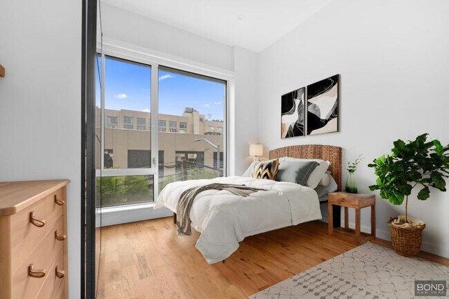 Building Photo - 2 bedroom in Brooklyn NY 11211