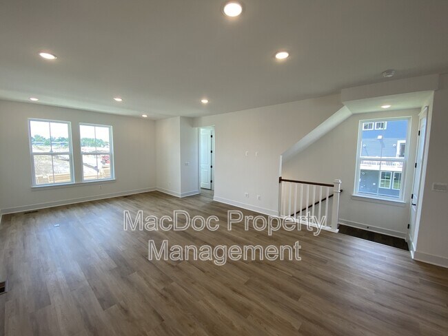 Building Photo - 4815 Jackson Vlg Pkwy