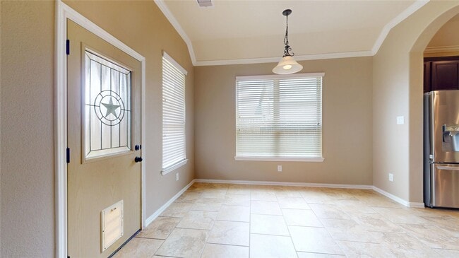 Building Photo - 12314 Meadow Breeze Dr
