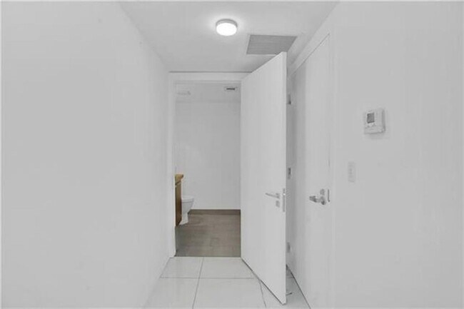 Building Photo - 720 NE 62nd St