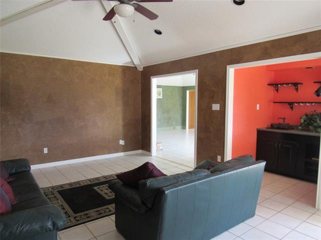 Building Photo - 2312 Blue Cypress Dr