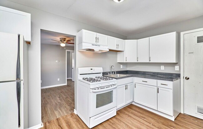 Building Photo - 10272 Niblic Dr