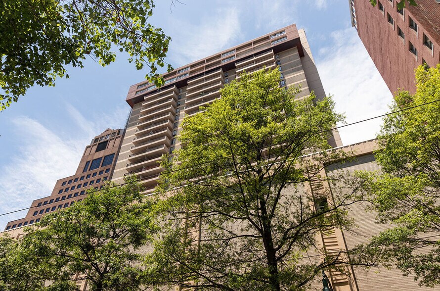 Indigo Riverview 99 N Main St Memphis TN 38103 Apartment Finder