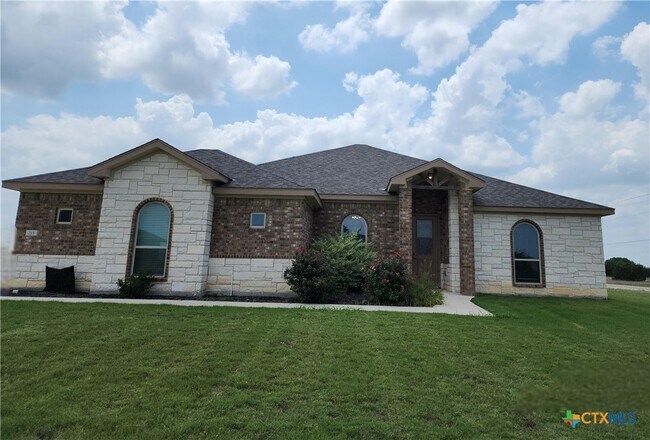 Primary Photo - 213 Cammie Dr
