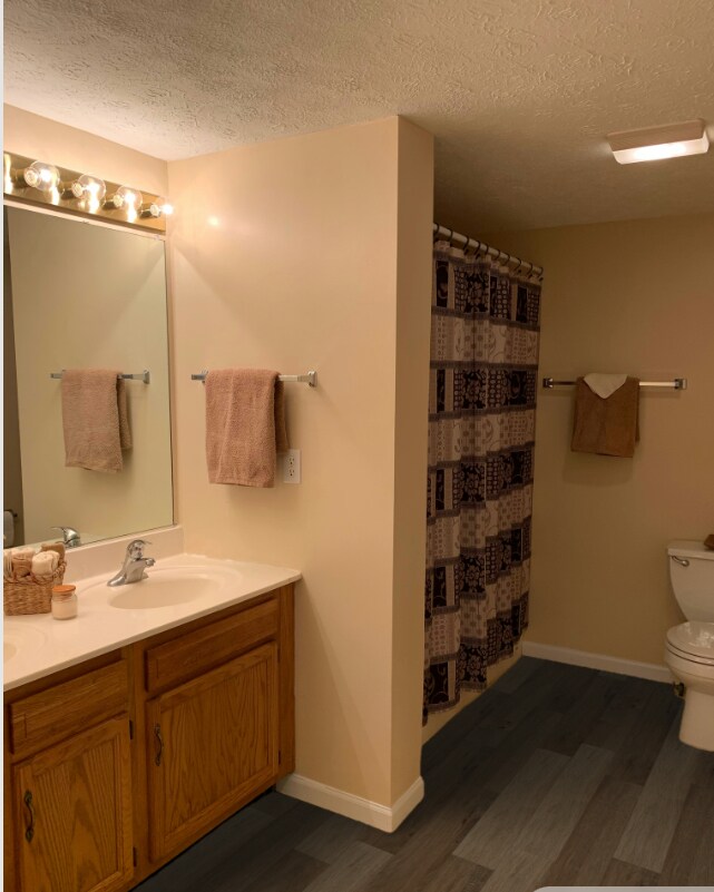 Building Photo - 2805 Horizon Dr