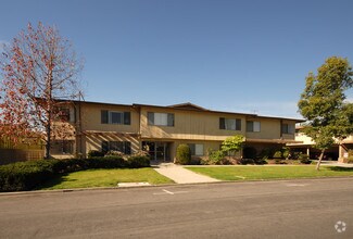 Building Photo - 5931 Cloverly Apts