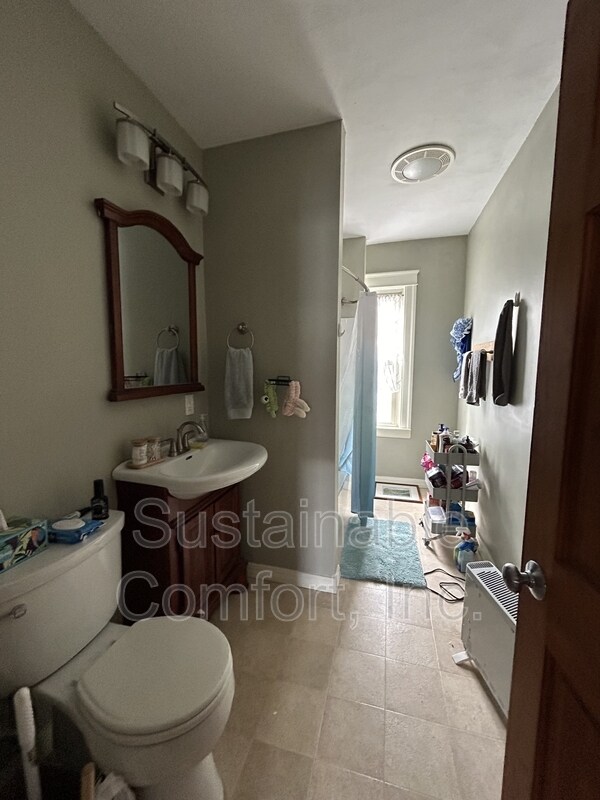 Building Photo - 49 Beaver St