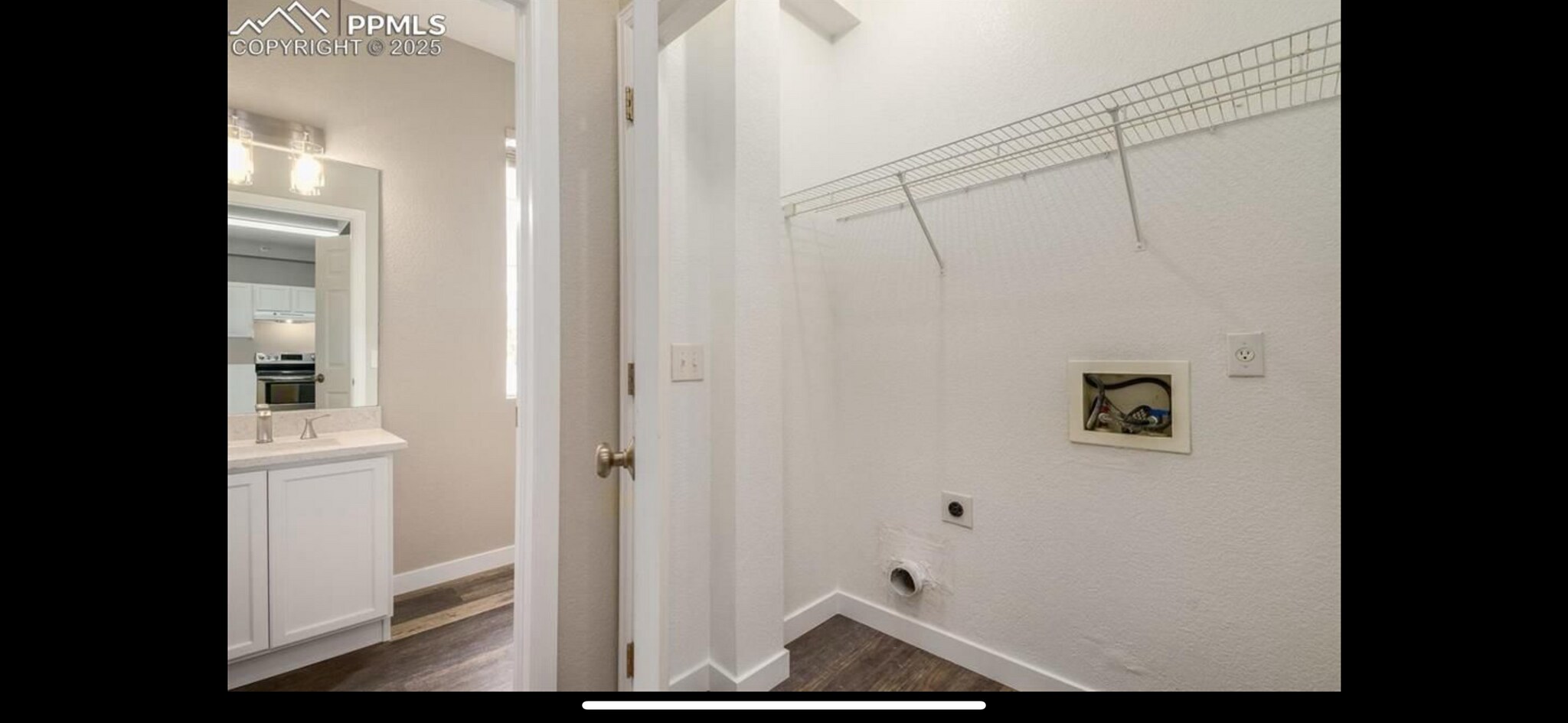 Building Photo - 9758 Laredo St