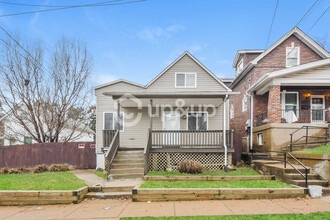 Building Photo - Fantastic 2bd/2.5ba home! Let yourself in!