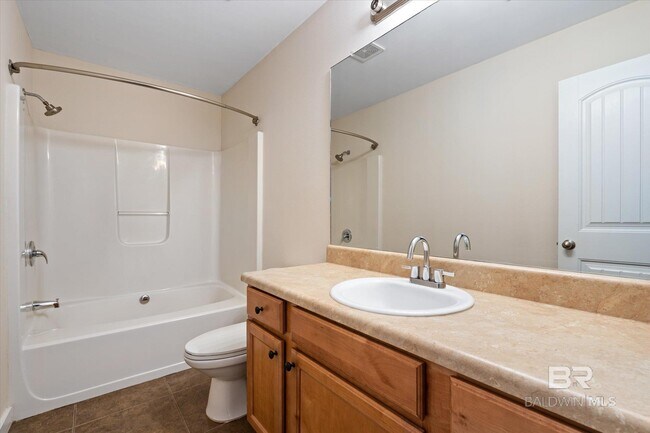 Building Photo - 8795 Bainbridge Dr