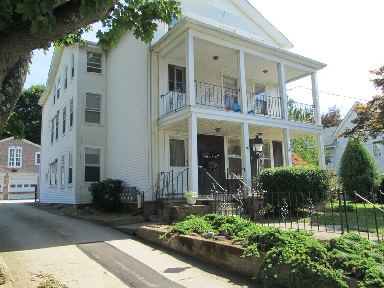 179 Valley - 179 Valley St
