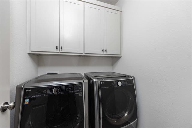 Building Photo - 208 Spring Hill Rd