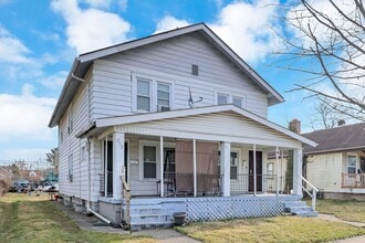 Building Photo - 252-254 S Wayne Ave