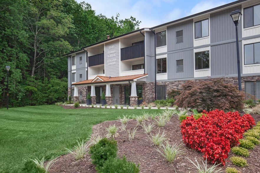 Pebble Creek Apartments 3345 Circle Brook Dr SW Roanoke VA 24018