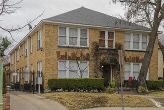 Building Photo - Milam Street Apartments