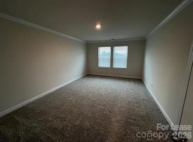 Building Photo - 826 Windage Wy