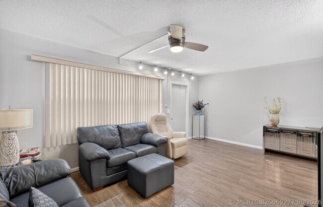 Building Photo - 3030 Wolverton E