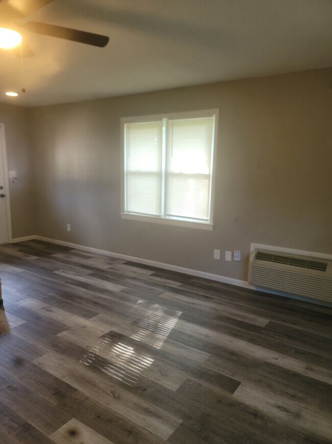 Building Photo - Available This Spring – Reserve Early! - Large SF in North KC