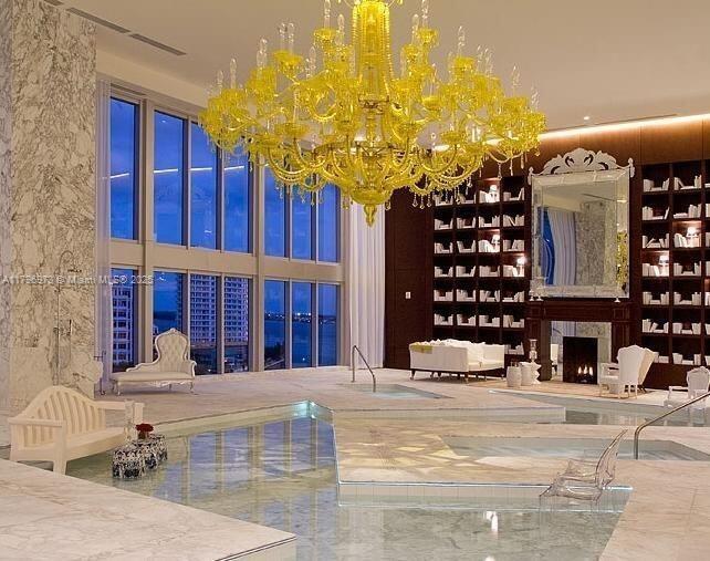 Building Photo - 465 Brickell Ave