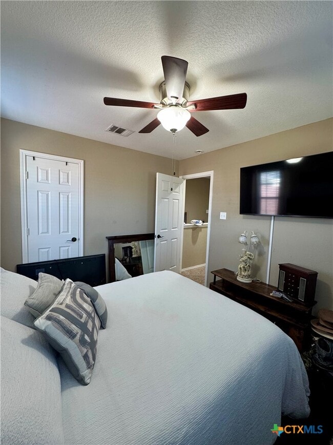 Building Photo - 1071 Tumbleweed Trail