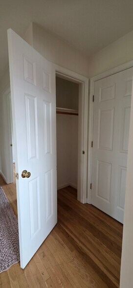 coat closet - 4114 18th Rd N
