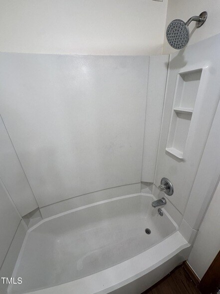 Building Photo - 3605 Helix Ct
