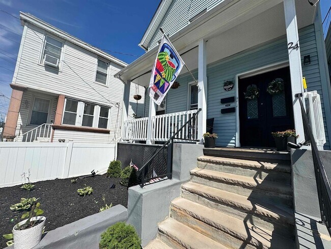 Building Photo - 24 Pamrapo Ave