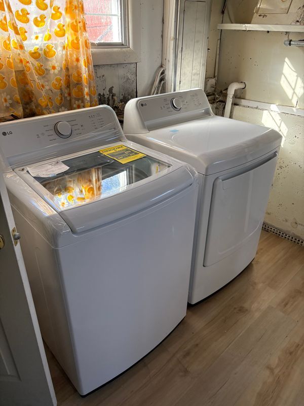 Building Photo - 8 Lynch Farm Dr