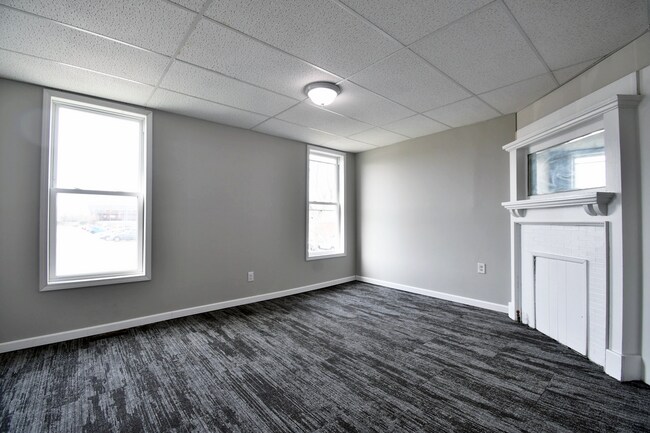 Building Photo - 1850 Buffington Ave