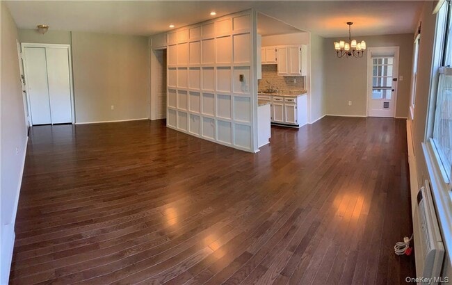 Building Photo - 565 Sierra Vista Ln