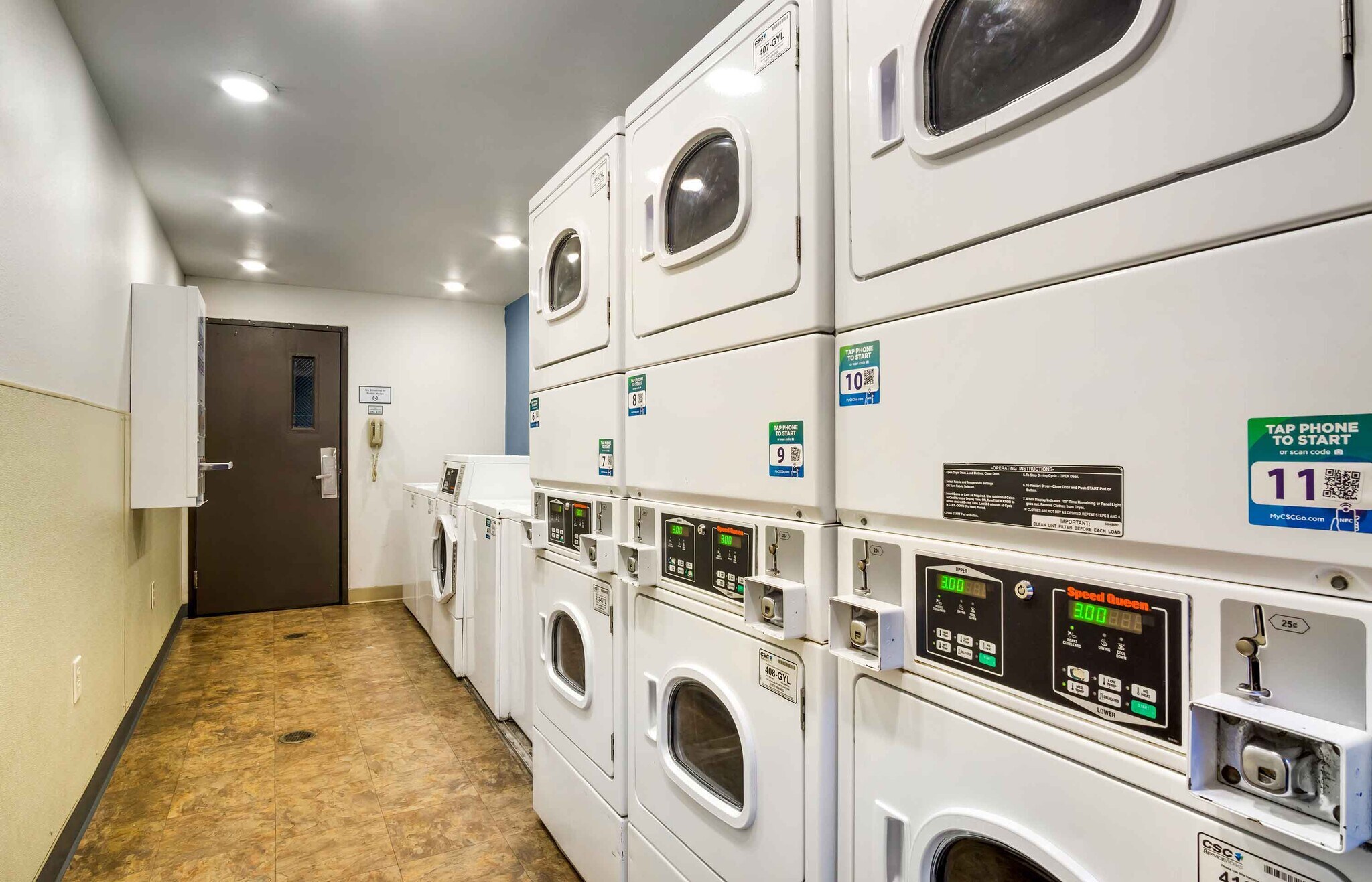 Building Photo - Furnished Studio-Charleston - Ashley Phosphate Rd.