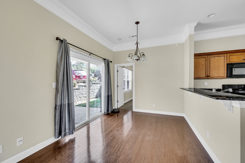 Building Photo - 810 Bracken Trail