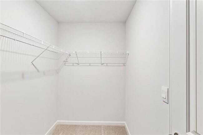 Building Photo - 70 Robinson Ridge