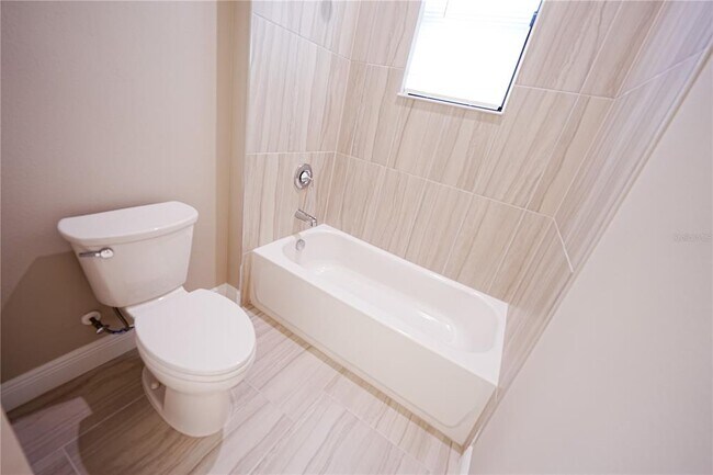 Building Photo - 9124 Bernini Pl