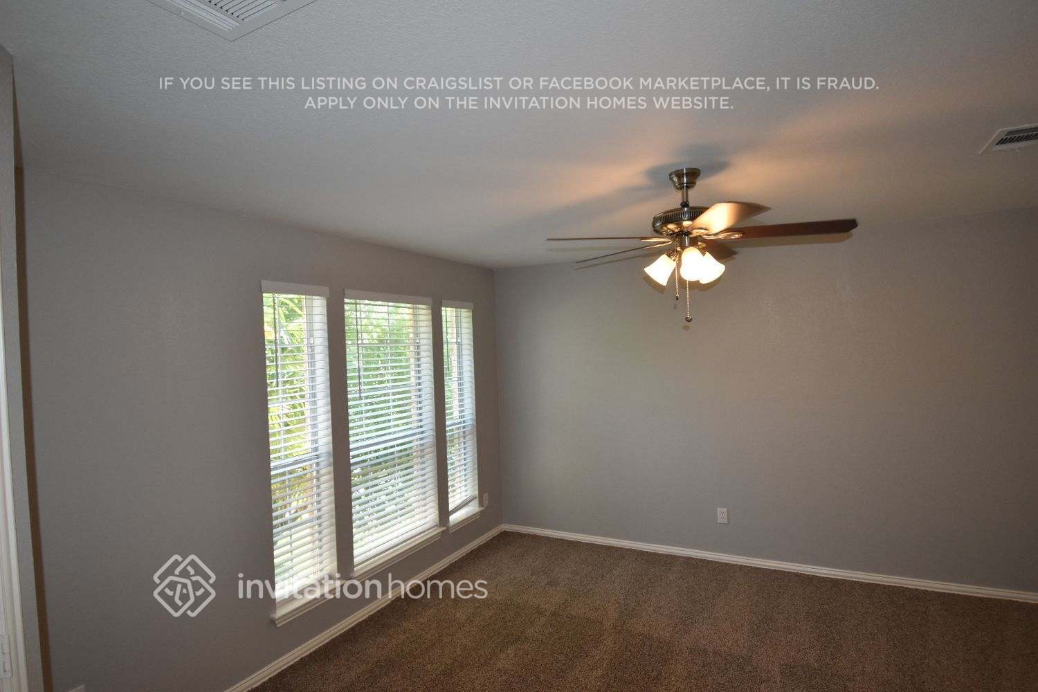 Building Photo - 11705 Ficus Dr