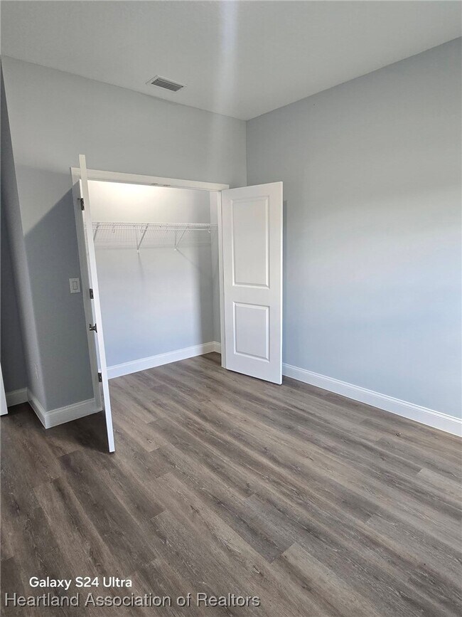 Building Photo - 5623 Angelo Cir