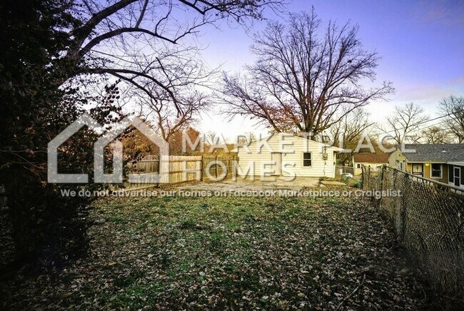 Building Photo - 650 Robert Ave