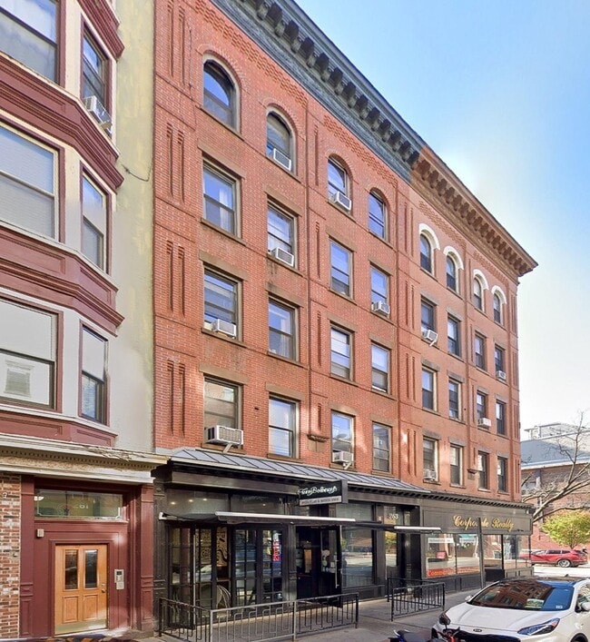 Building Photo - 263 1st St