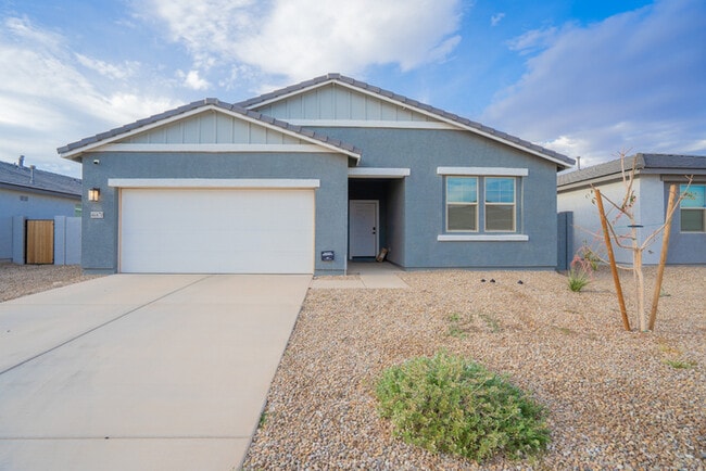 Building Photo - 46870 W Cansados Rd