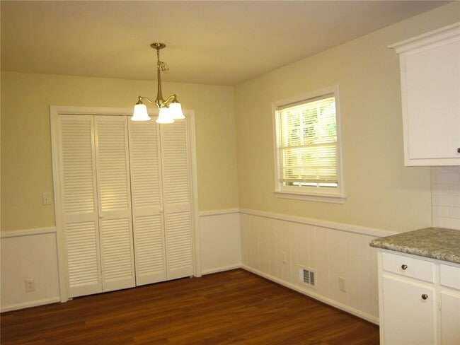 Building Photo - 1740 Samaria Trail