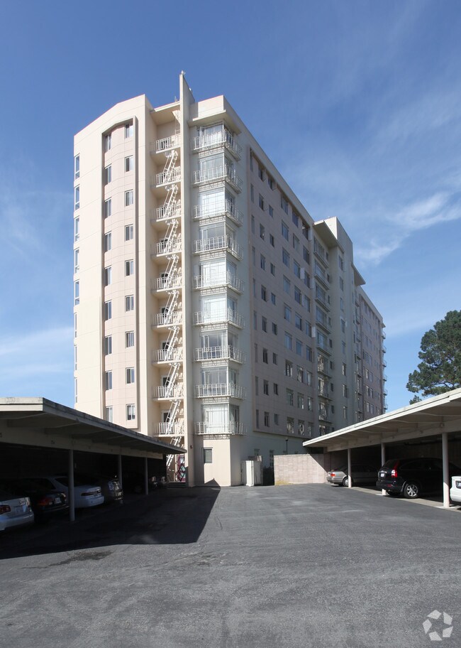 Building Photo - University Park