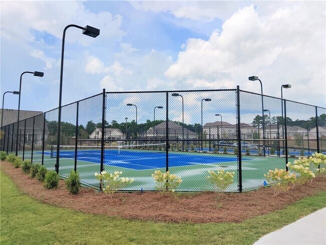 Building Photo - 3339 Fall Branch Ln