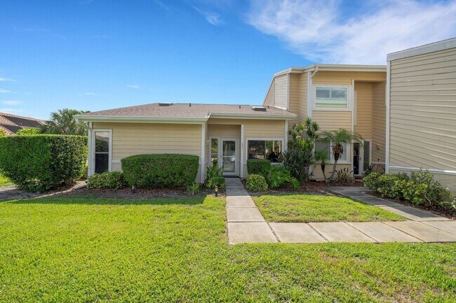 Building Photo - Charming 2BR Condo in Melbourne Beach